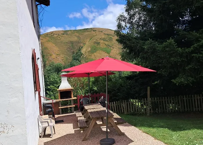 בית נופש Zelai Begi Aldudes